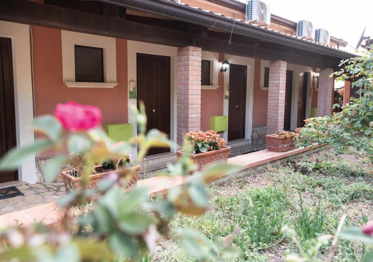 Exterior & Views 2, Agriturismo Sorgituro, Salerno