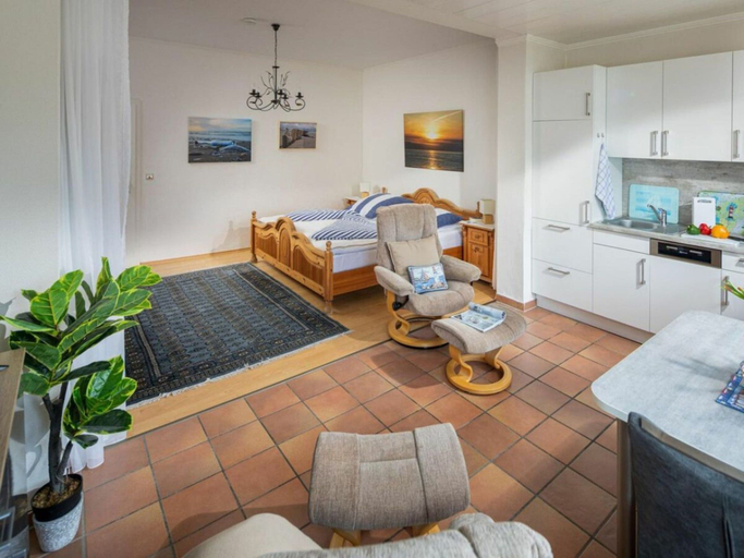 Room 2, Holiday Apartment in Norderney With Wi-fi, Aurich