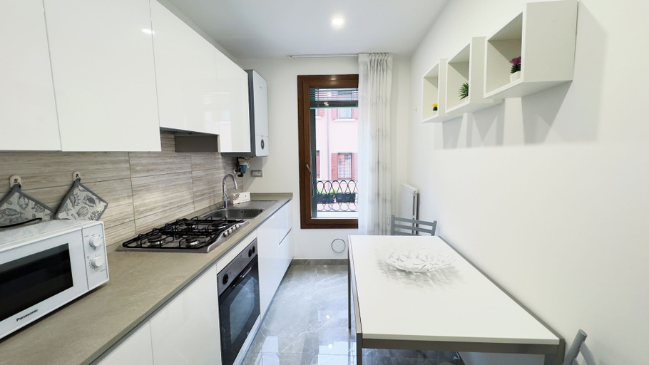 Private kitchen 2, Casa Venturini by Ca-sa Check, Venezia
