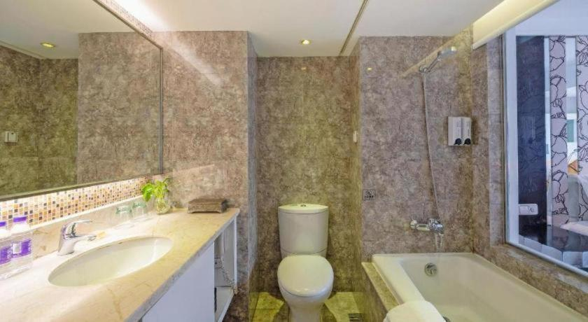 Bathroom, Wuyang Holiday Hotel Hangzhou, Hangzhou