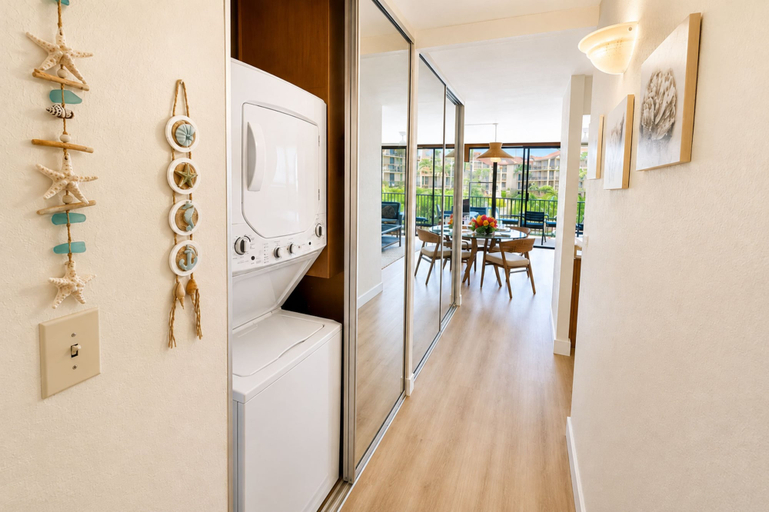 Laundry room 4, 2 Villas, Ocean View, 2-bedrooms, Sleeps 8, Maui