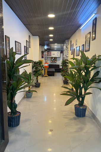 Public Area 2, Hotel Lotus Inn near Udaipur City Railway Station, Udaipur