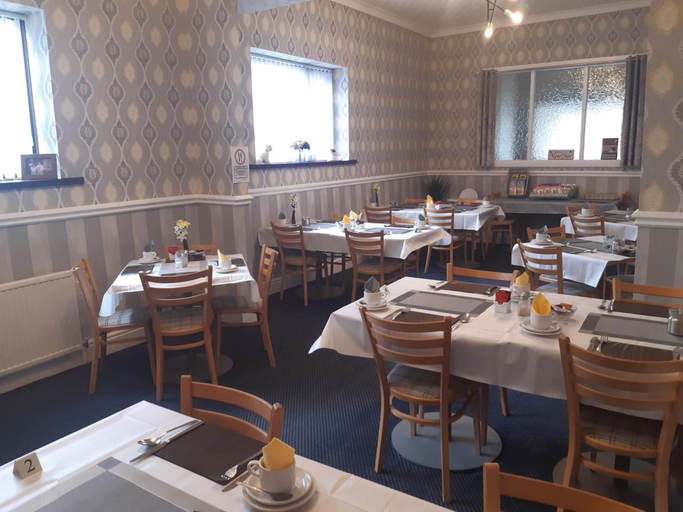Food & Drinks 5, Wellington Hotel, Blackpool