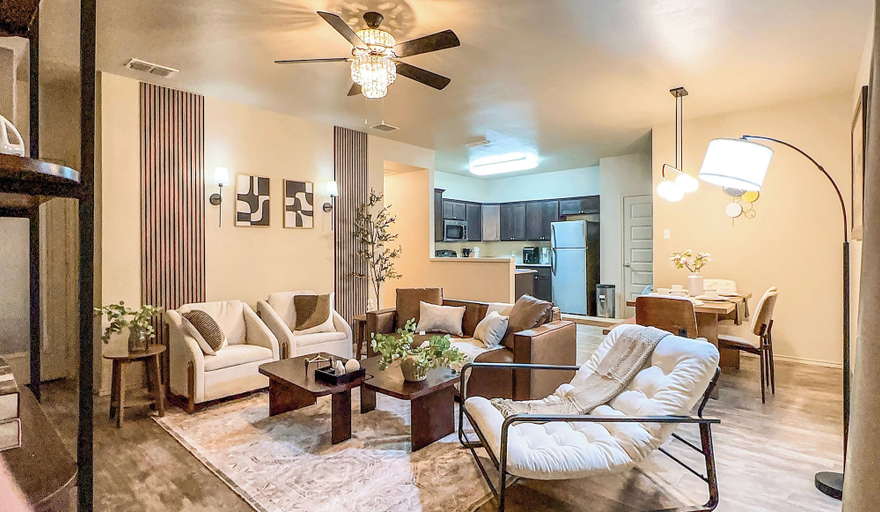 Living area 5, Pontiac Lubbock, Lubbock