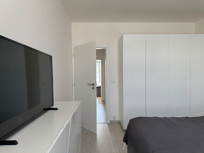 Room 3, 2 Bed Apartment Sleeps 6 - Free Parking - Pets, Praha 7