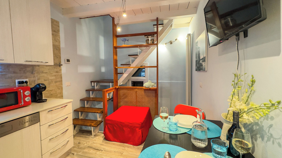 Living area, La Casa Gialla by Ca-sa Check, Venezia