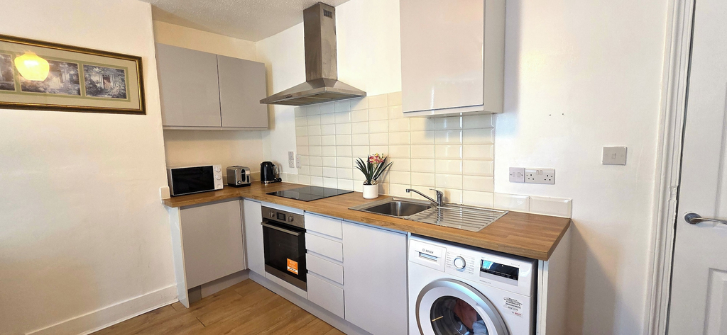 Private kitchen, Apartment Sleeps 4 With Wifi, Essex