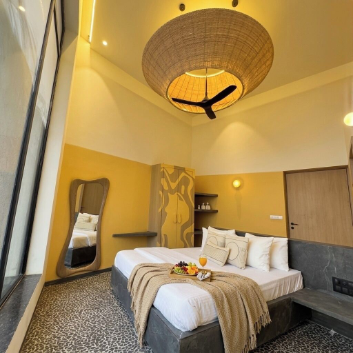 Room 1, THE POETREE VILLA RESORT, Nashik