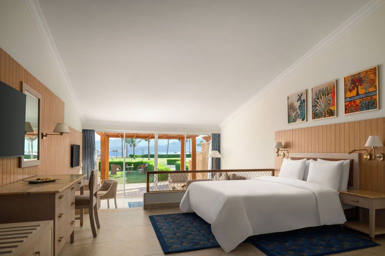 Bedroom 4, Mövenpick Resort Taba, Taba