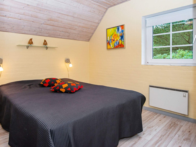 Bedroom 2, 12 Person Holiday Home in Ulfborg, Holstebro