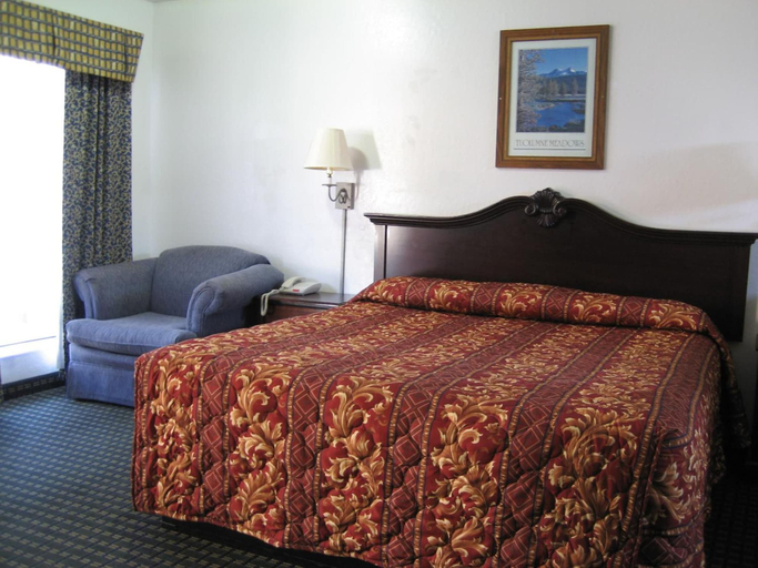 Bedroom 5, Jamestown Railtown Motel, Tuolumne