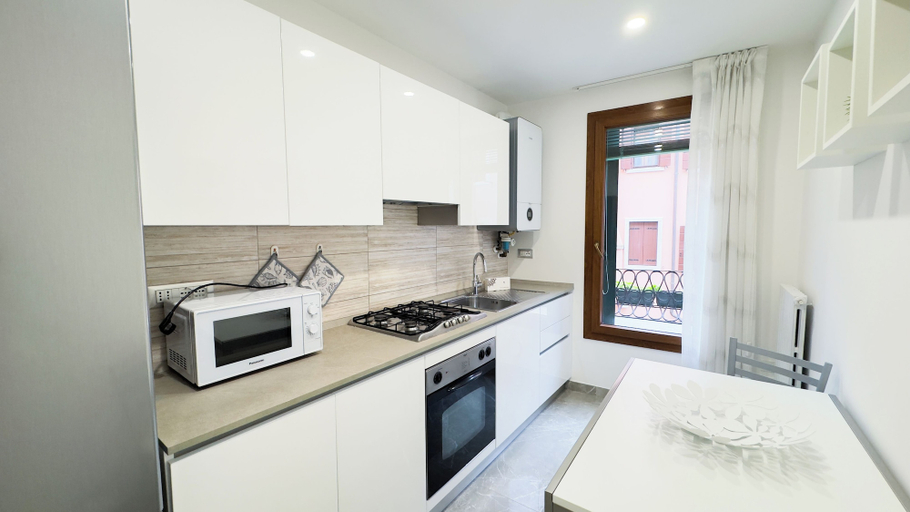 Private kitchen 4, Casa Venturini by Ca-sa Check, Venezia