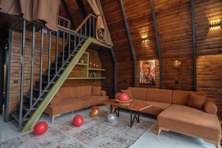 Living area 2, Berra Resort