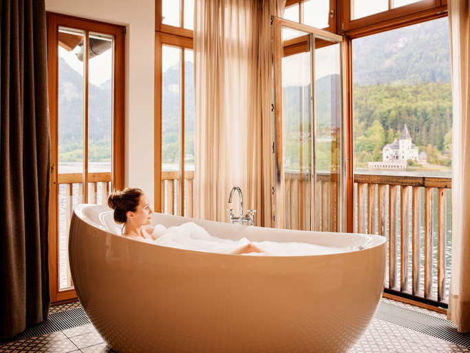 Bathroom 5, TAUROA Seehotel Grundlsee, Liezen