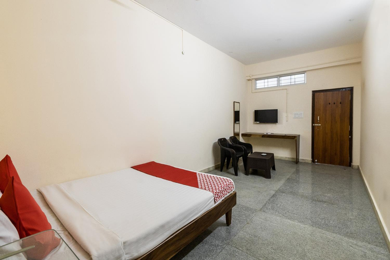 Bedroom 3, Hotel O Supriya Lodge, Hassan