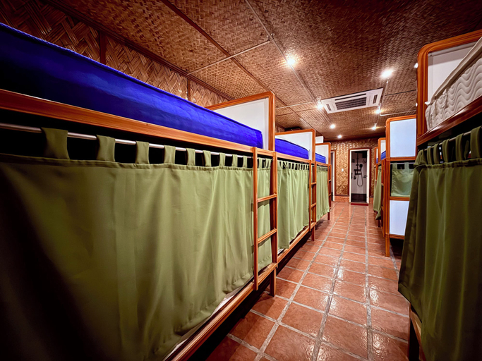 Room 3, Mccoys Airport Hostel, Puerto Princesa City