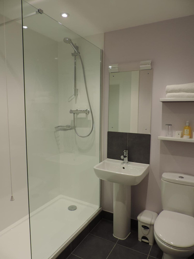 Bathroom 3, Thorpeness Golf Club and Hotel, Suffolk