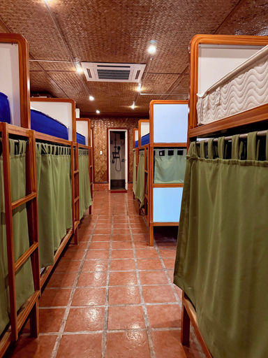 Room 5, Mccoys Airport Hostel, Puerto Princesa City