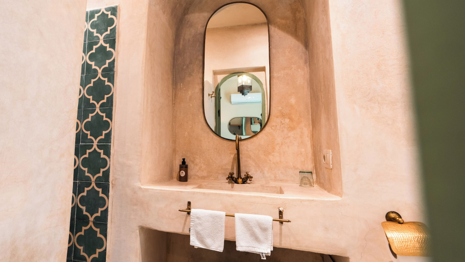 Bathroom 5, Riad Dar Tiflet, Marrakech