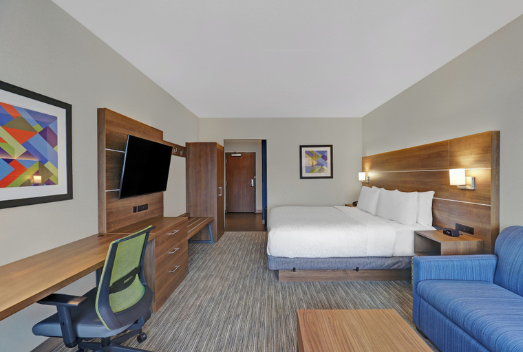 Bedroom 4, Holiday Inn Express KINGSTON WEST, Frontenac