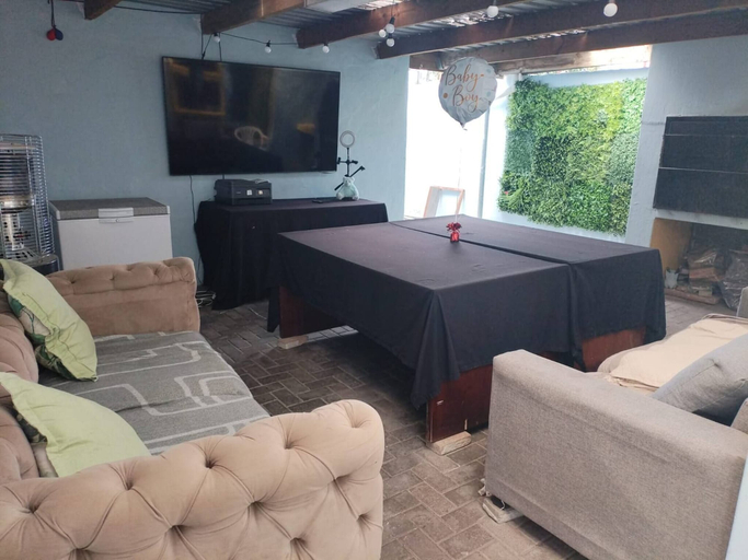 Interior 4, Room-spacious House Rental With Private, City of Cape Town