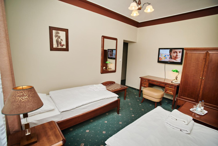 Bedroom 5, Park Hotel, Świdnica