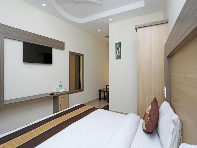 Bedroom 3, Hotel Kss Inn, Dehradun