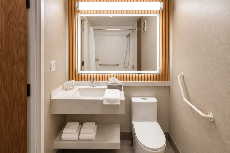 Bathroom 4, Ramada by Wyndham Fredericton, York