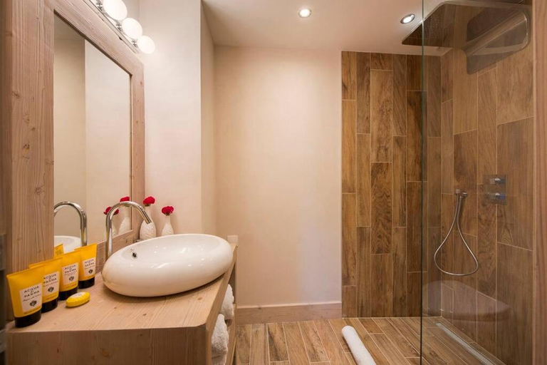 Bathroom, Chalet Ambre, Savoie
