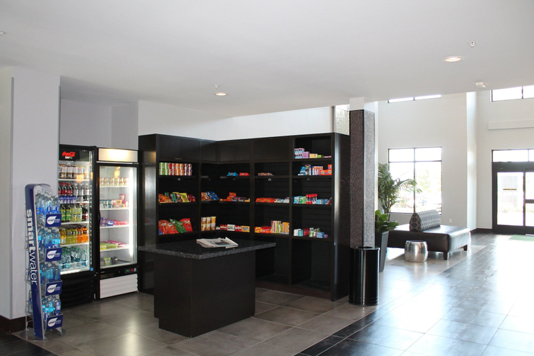 Food & Drinks 4, Holiday Inn Carlsbad by IHG, San Diego