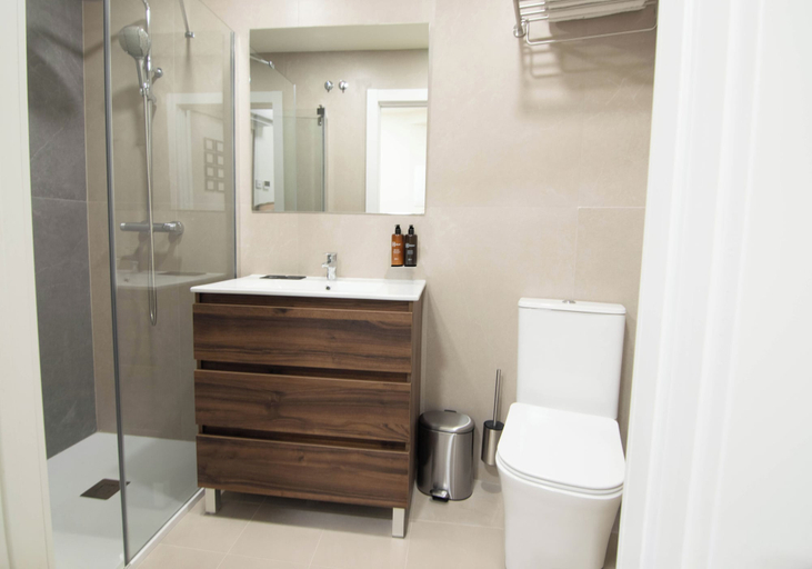 Bathroom 3, Be Mate Málaga Larios, Málaga