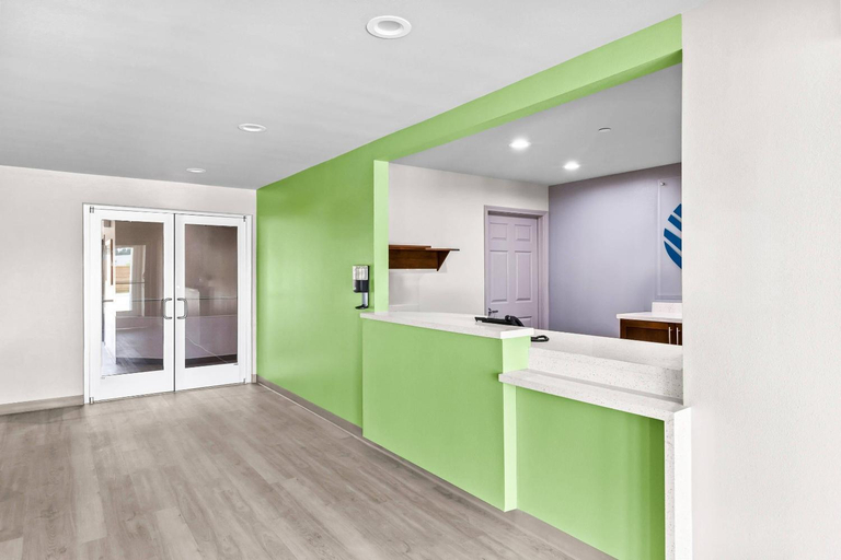 Public Area 2, Woodspring Suites South Houston Hobby, Houston