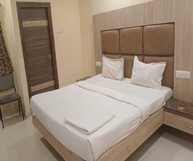 Room 5, Classic Hotel Stay Comfort, Hyderabad