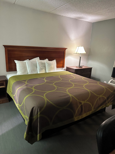 Bedroom 5, Heritage Inn Milledgeville GA, Baldwin