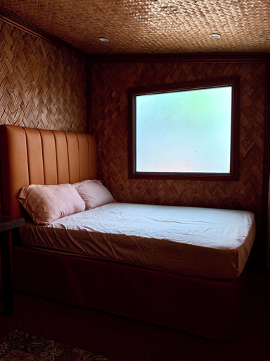 Room 5, Mccoys Airport Hostel, Puerto Princesa City