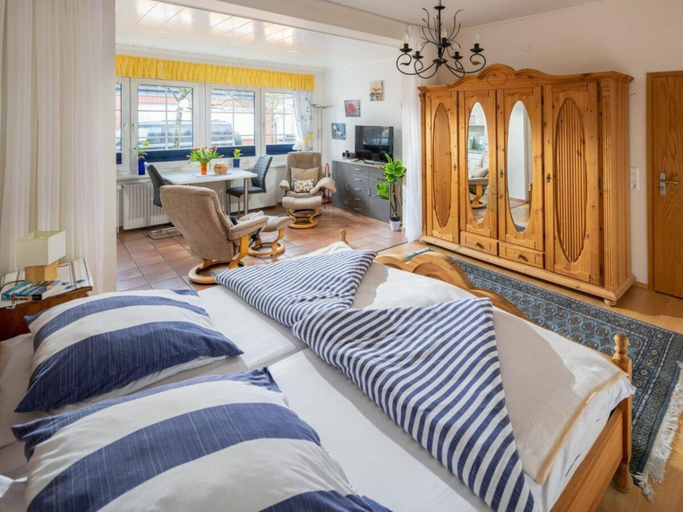 Room 2, Holiday Apartment in Norderney With Wi-fi, Aurich