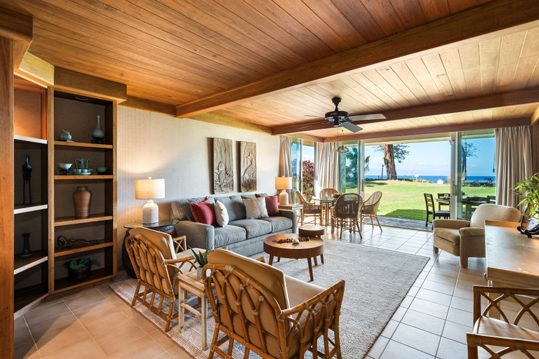 Interior 5, 1BD Escape, Direct Oceanfront, Sandy Beach - Maui Kaanapali Villas 179, Maui