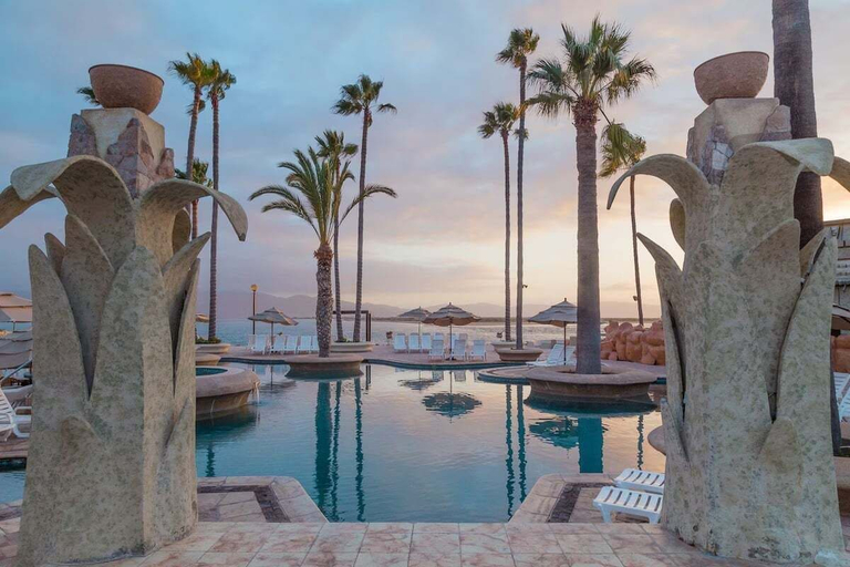Primary image, Ensenada 4br/2ba Beach House Pool, Hot Tub, Kayaks