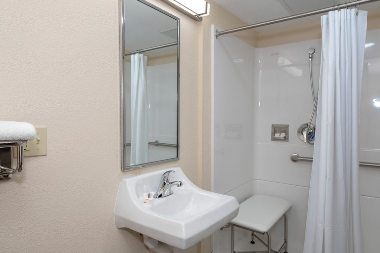 Bathroom 4, Red Roof Inn Freehold, Monmouth