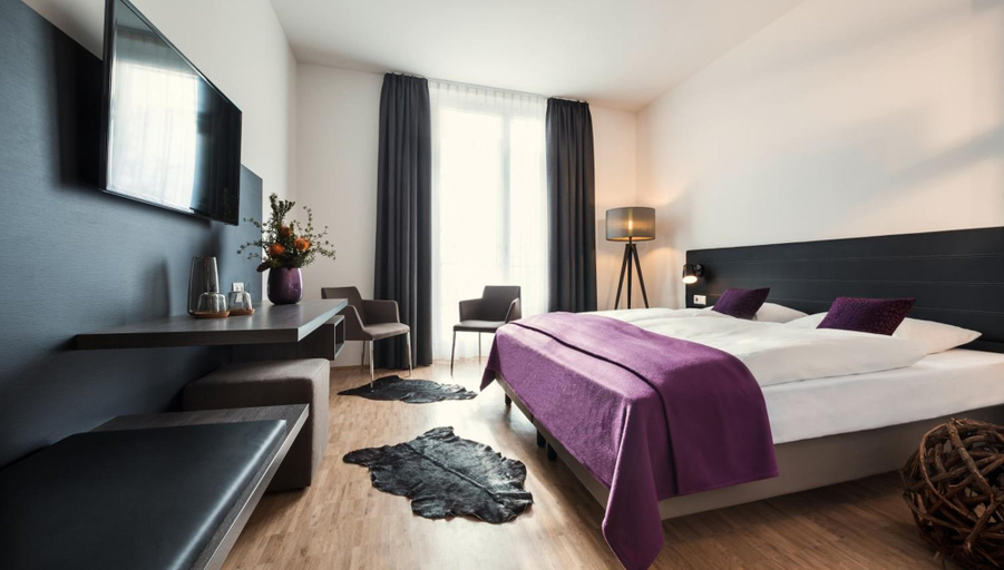 Bedroom 3, Hotel K99, Konstanz