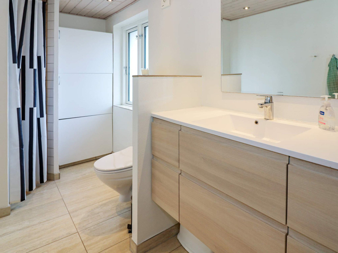 Bathroom 3, 6 Person Holiday Home in Hadsund, Mariagerfjord