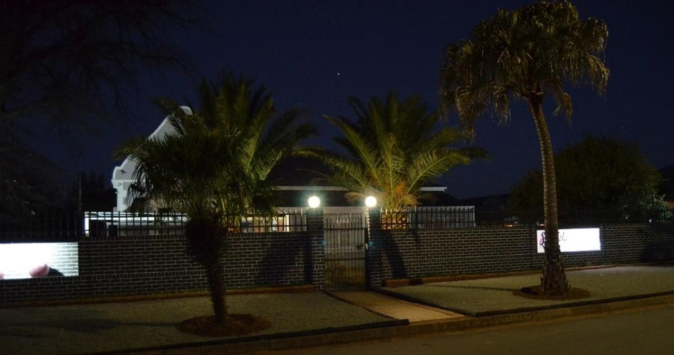 Exterior & Views 2, Sondela Bed and Breakfast, Joe Gqabi