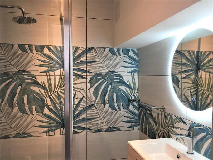 Bathroom 3, STUDIO MODERNE LUMINEUX PROCHE CROISETTE A0B132, Alpes-Maritimes