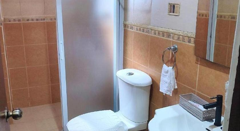 Bathroom 4, NYC Manhattan Suites, Baguio City