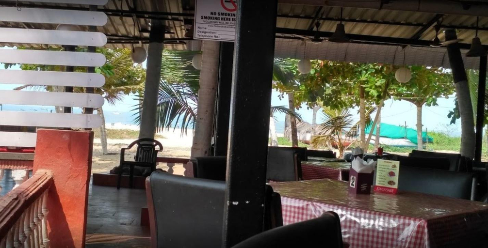 Food & Drinks, Colmar Beach Resort, South Goa