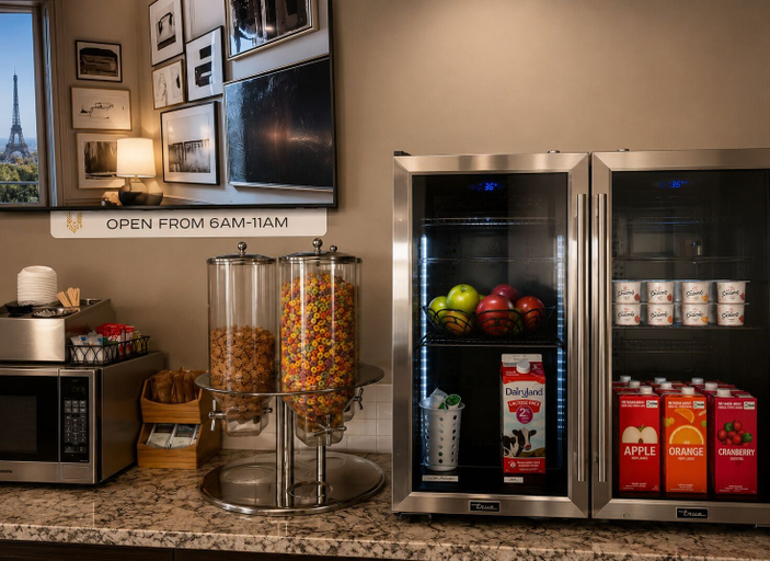 Food & Drinks 4, Homestead Inn and Suites, Bulkley-Nechako