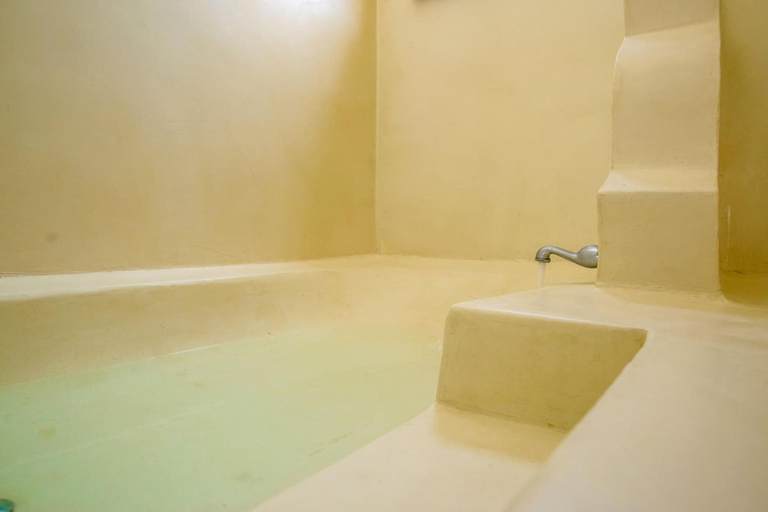 Bathroom 5, Swahili Beach Resort, Msambweni