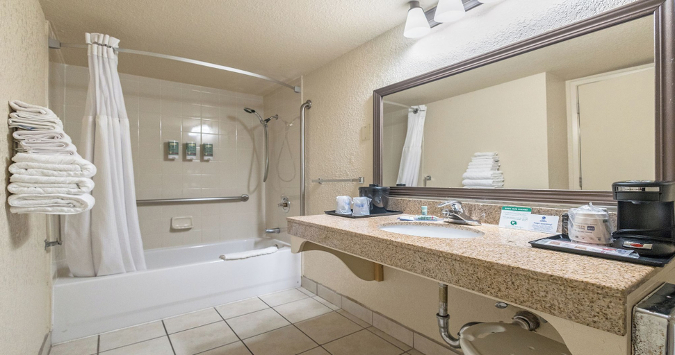 Bathroom 4, Best Western Roseville Inn, Placer