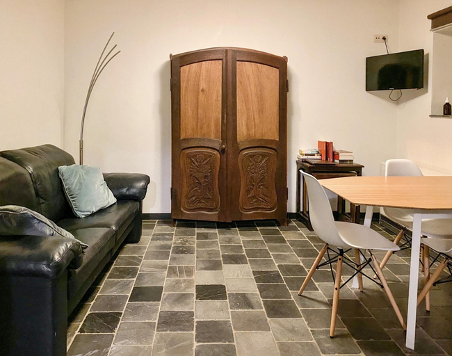 Room 2, Lovely Apartment in Voeren, Limburg