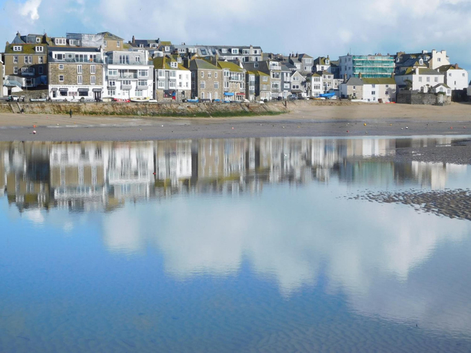 Exterior & Views 2, Coast Accommodation, Cornwall